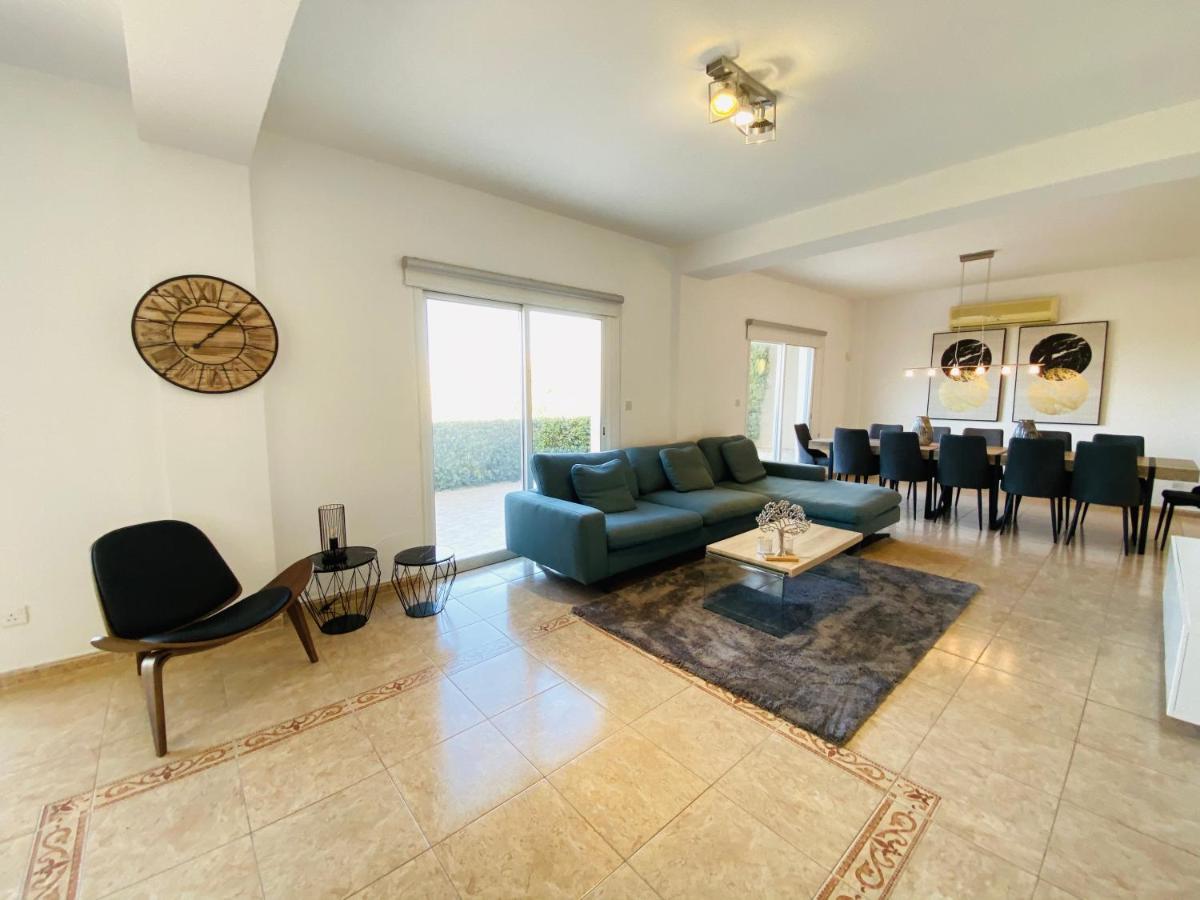 Acropolis Villa 8 Klorakas Luaran gambar