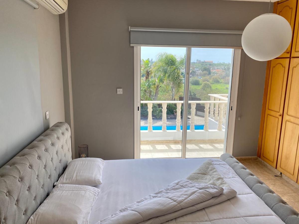 Acropolis Villa 8 Klorakas Luaran gambar
